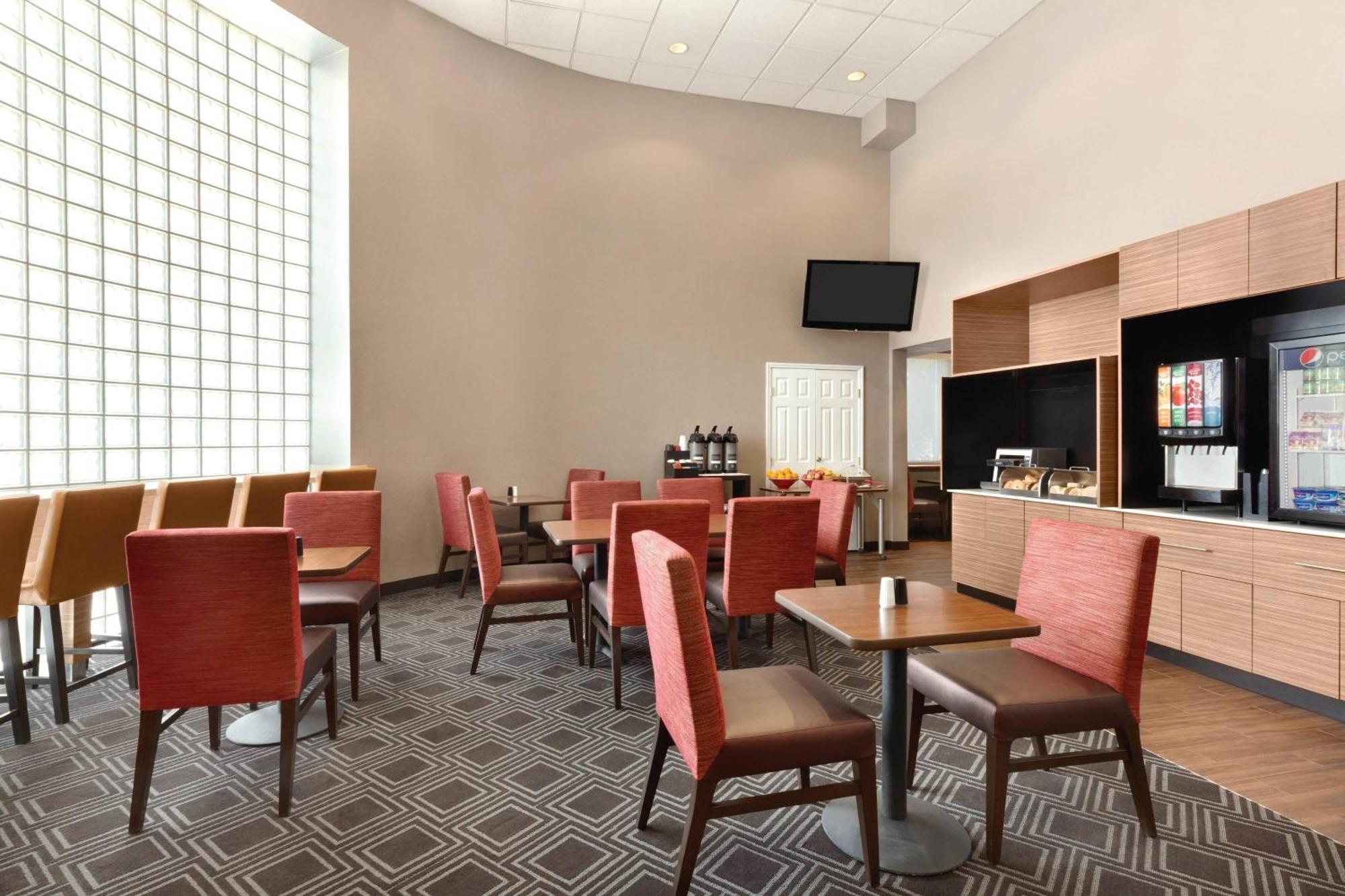 Towneplace Suites By Marriott Denver Downtown Экстерьер фото