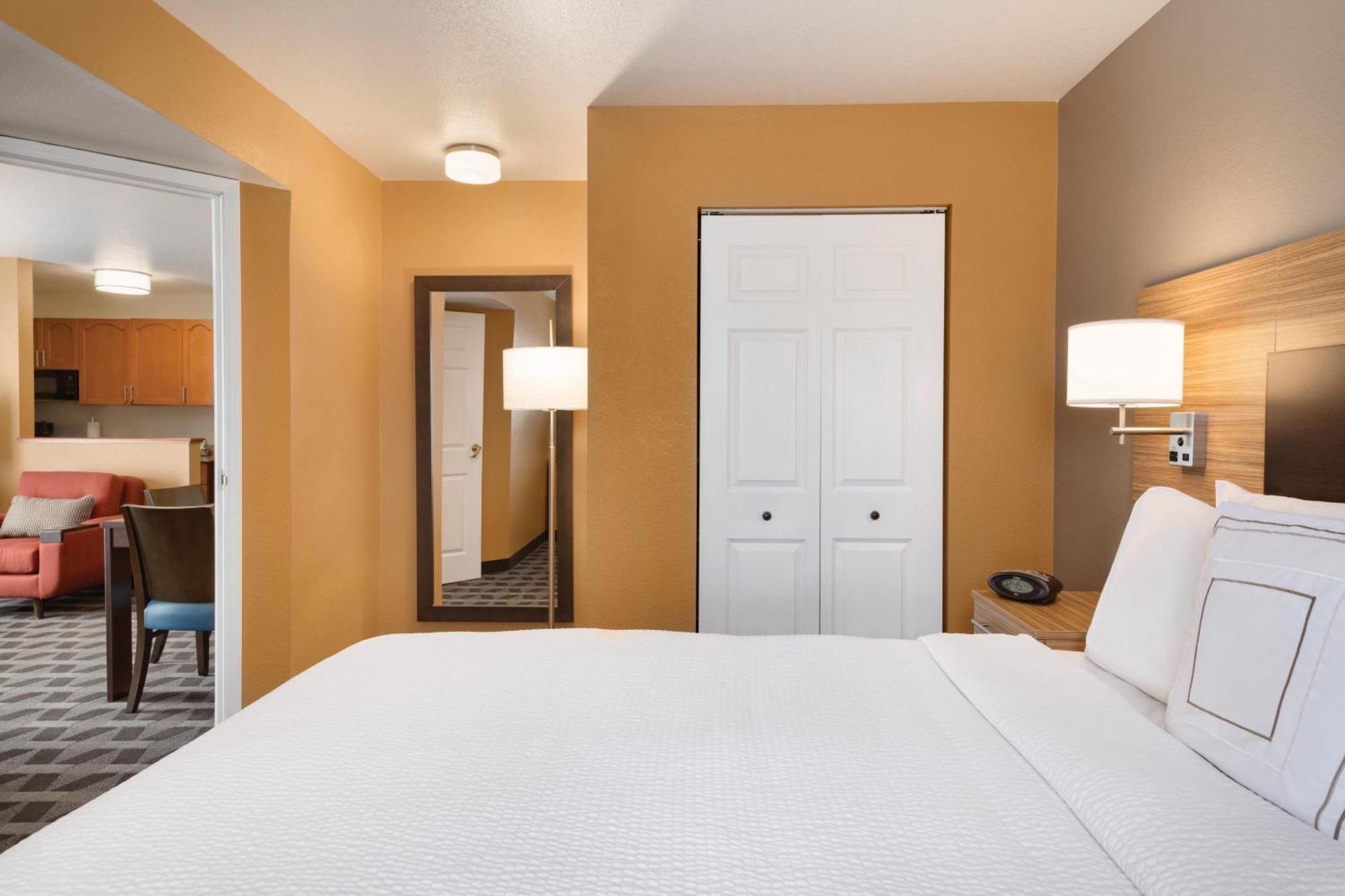 Towneplace Suites By Marriott Denver Downtown Экстерьер фото