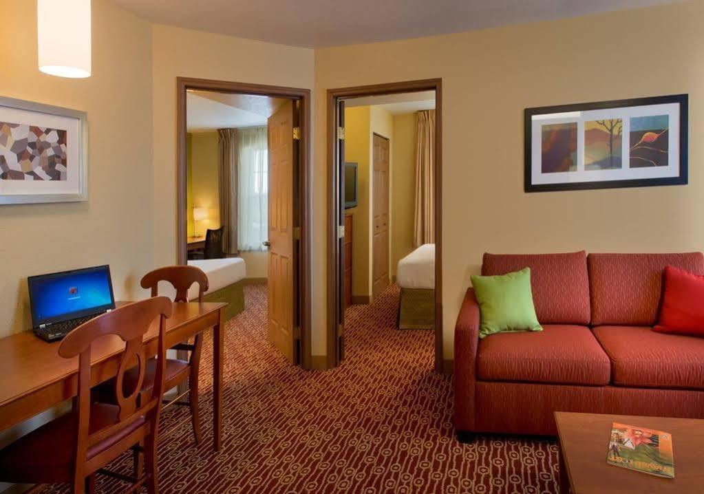 Towneplace Suites By Marriott Denver Downtown Экстерьер фото